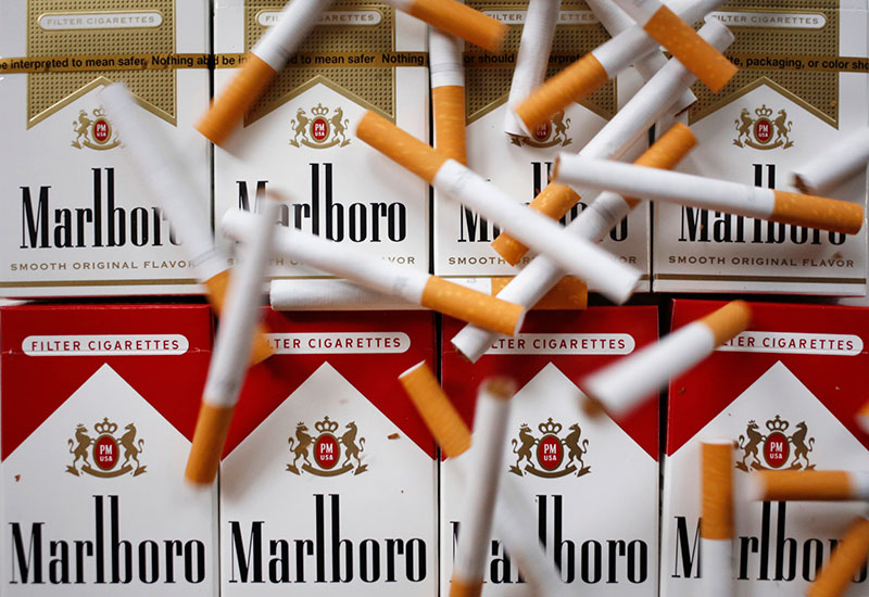 Sigaretten van het merk Marlboro worden op vrijdag 2 oktober 2015 gefotografeerd in Shelbyville, Kentucky, VS. Philip Morris International zal naar verwachting op 15 oktober hun volgende kwartaalcijfers bekendmaken. Fotograaf: Luke Sharrett/Bloomberg